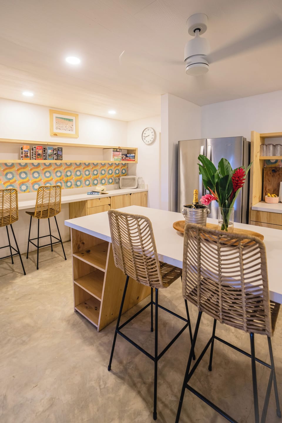 Deluxe Villa, 2 Bedrooms, Beachfront | Private kitchen