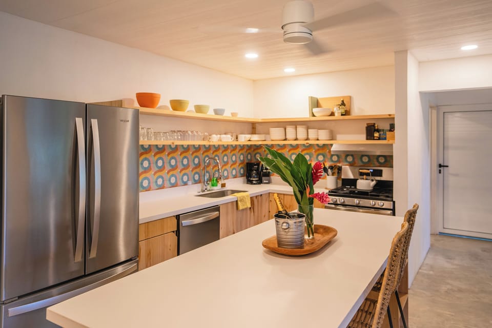 Deluxe Villa, 2 Bedrooms, Beachfront | Private kitchen