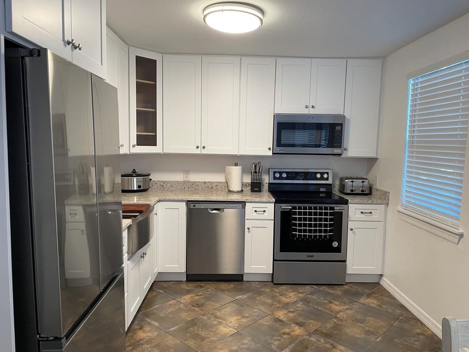 Kitchen 2