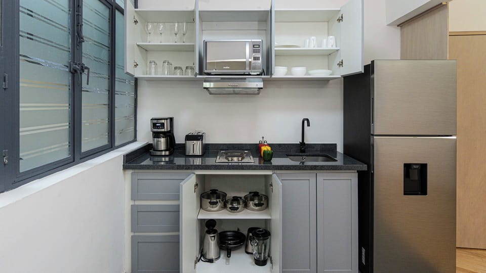 Superior Apartment, 2 Bedrooms, Kitchen, City View | Private kitchen