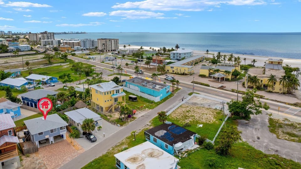 House, Multiple Beds (Island Charm) | Aerial view