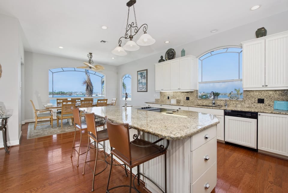 House, Multiple Beds (Dock Holiday) | Private kitchen | Oven, toaster
