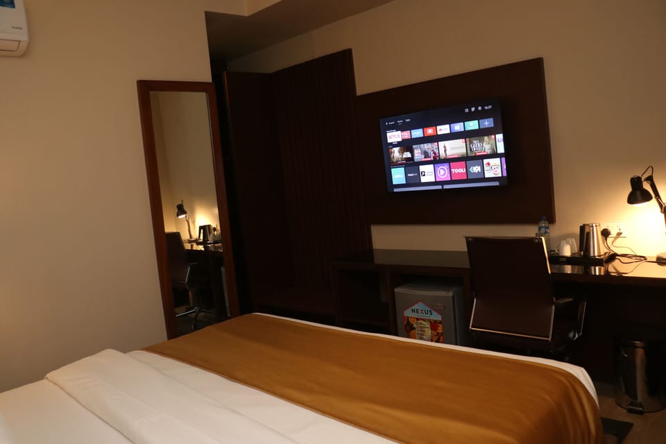 Standard Room | Desk, laptop workspace, free WiFi