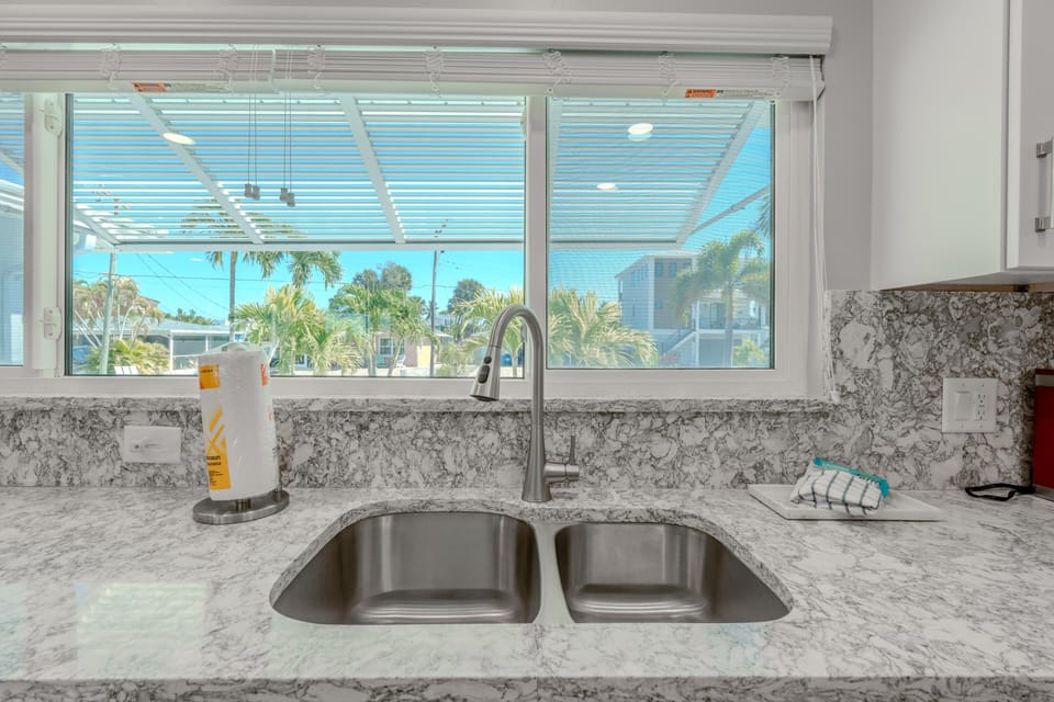 House, Multiple Beds (Miramar Palms) | Interior
