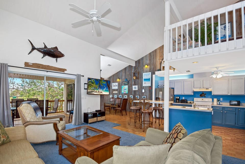House, Multiple Beds (Blue Bayou A) | Living area