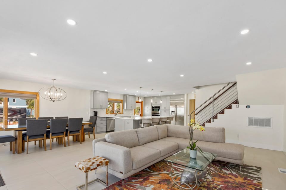 House, Multiple Beds (Beachfront Palace (Saint Kyrollos VI)) | Interior