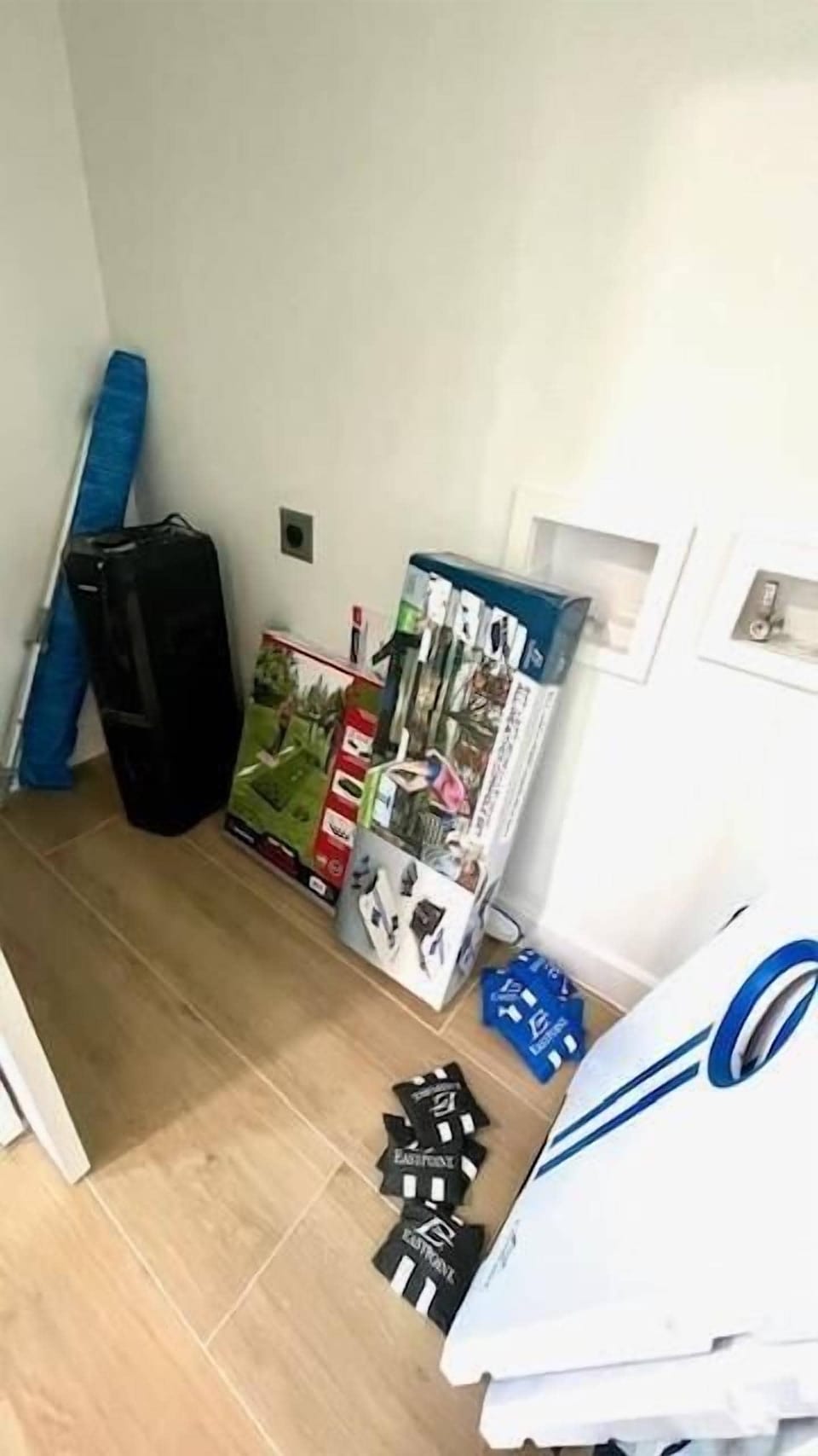 House, Multiple Beds (Gone Coastal) | Miscellaneous