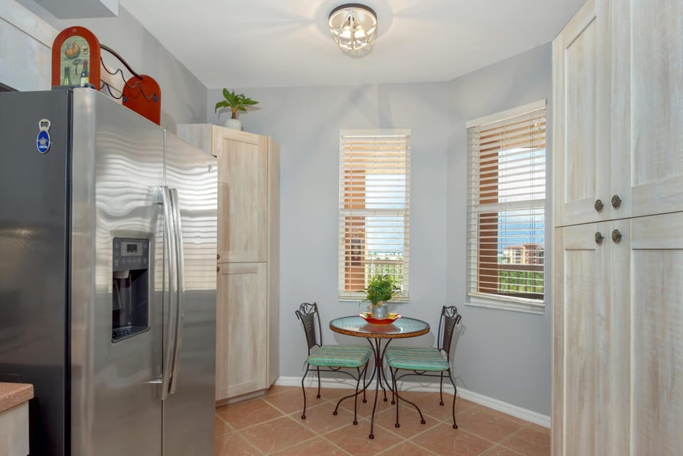 Condo, Multiple Beds (Palm Harbor #602) | Dining