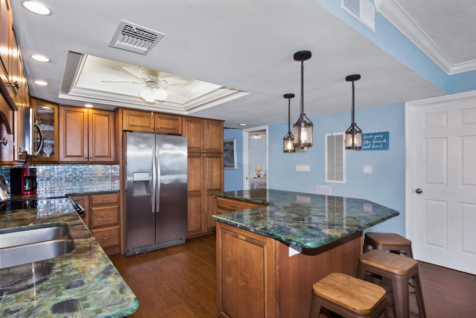 Condo, Multiple Beds (Pelican Watch #502) | Private kitchen | Oven, toaster