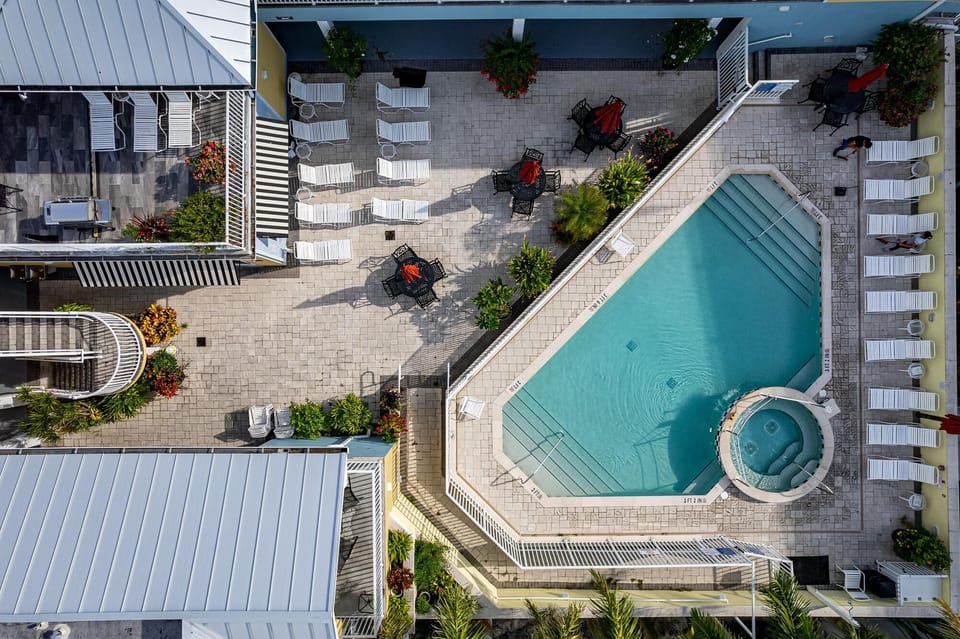 Condo, 1 King Bed with Sofa bed (Harbour House 215) | Pool