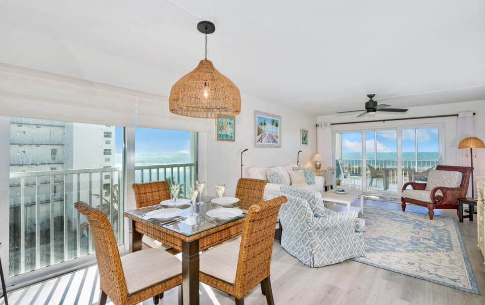 Condo, Multiple Beds (Sand Caper #406) | Dining