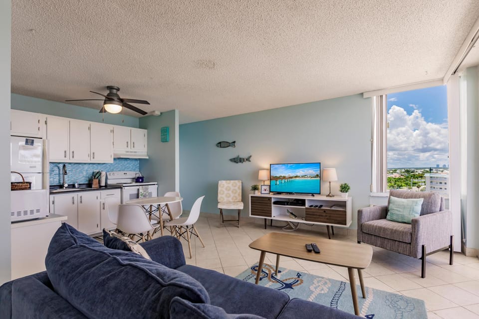 Condo, 1 King Bed with Sofa bed (Estero Beach & Tennis 804-C) | Living area
