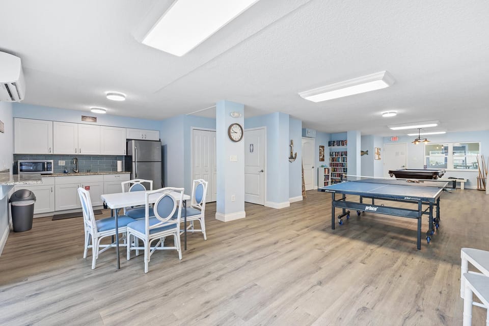 Condo, Multiple Beds (Ponce de Leon Towers 803) | Interior