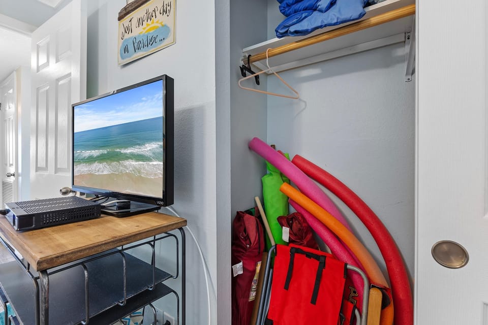 Condo, Multiple Beds (Sea Coast Gardens II 106) | Interior