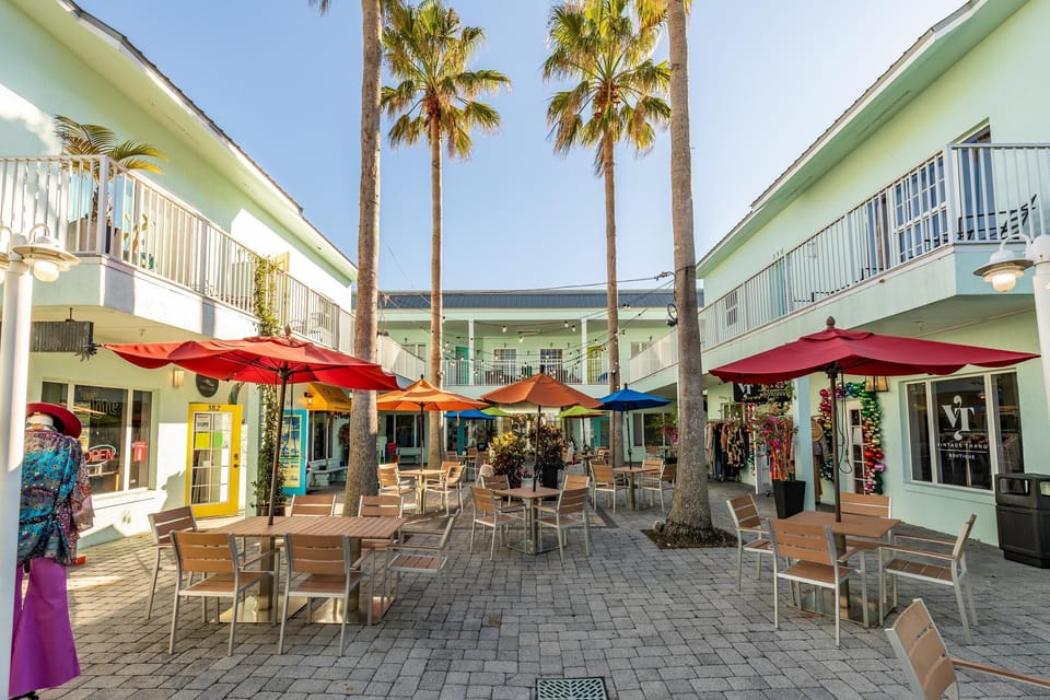 House, Multiple Beds (Seaside Hideaway) | Outdoor dining