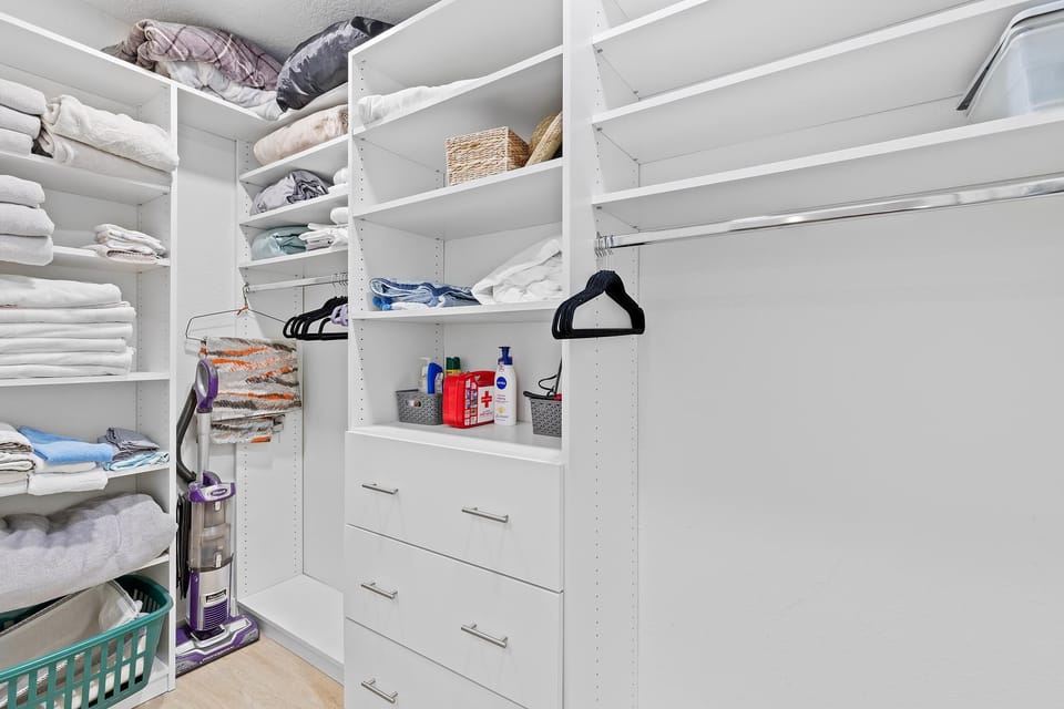 Condo, 1 King Bed (Colony Beach Club 246) | Miscellaneous