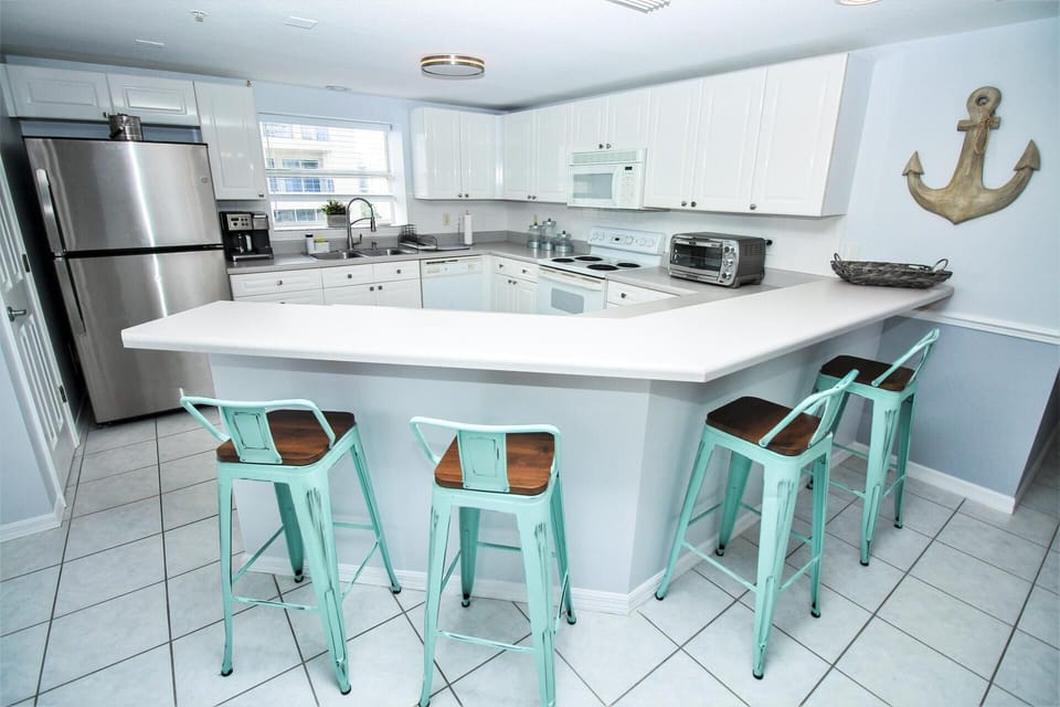 Condo, Multiple Beds (Oceanwalk 1-501) | Private kitchen | Coffee/tea maker, oven, toaster, blender