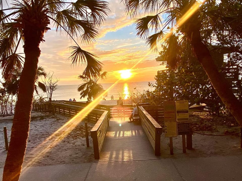 Manasota beach with picnic pavilion, bathrooms, parking and outdoor showers