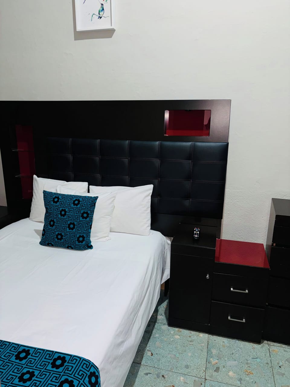Basic Single Room | WiFi (free)