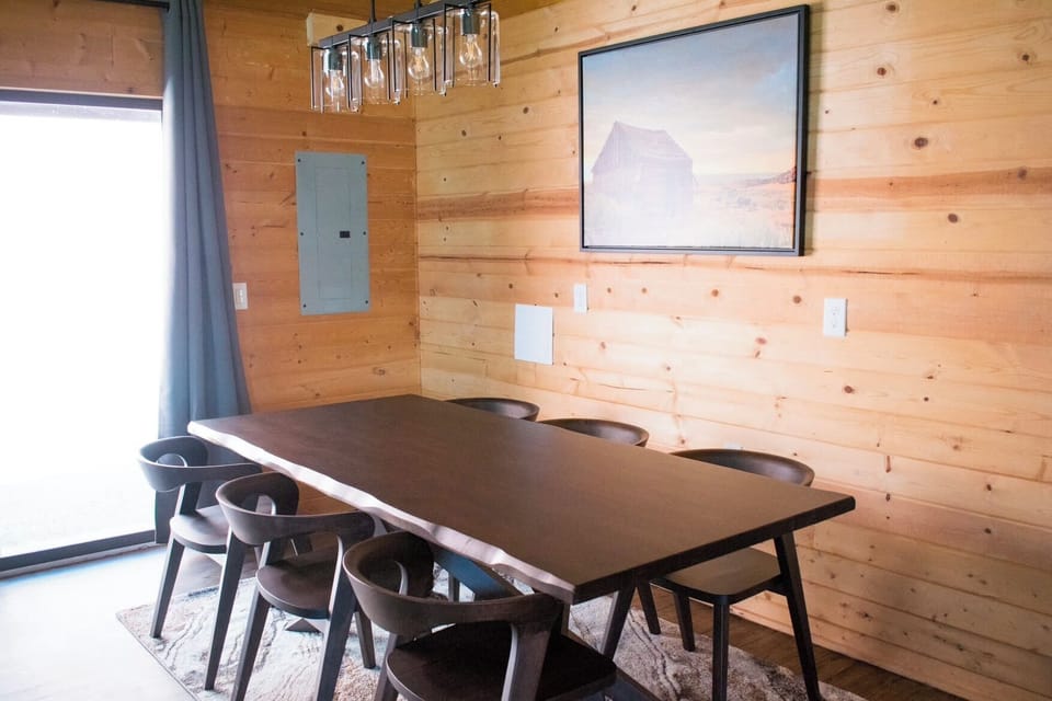 Farmhouse Table at Zion Cliffs