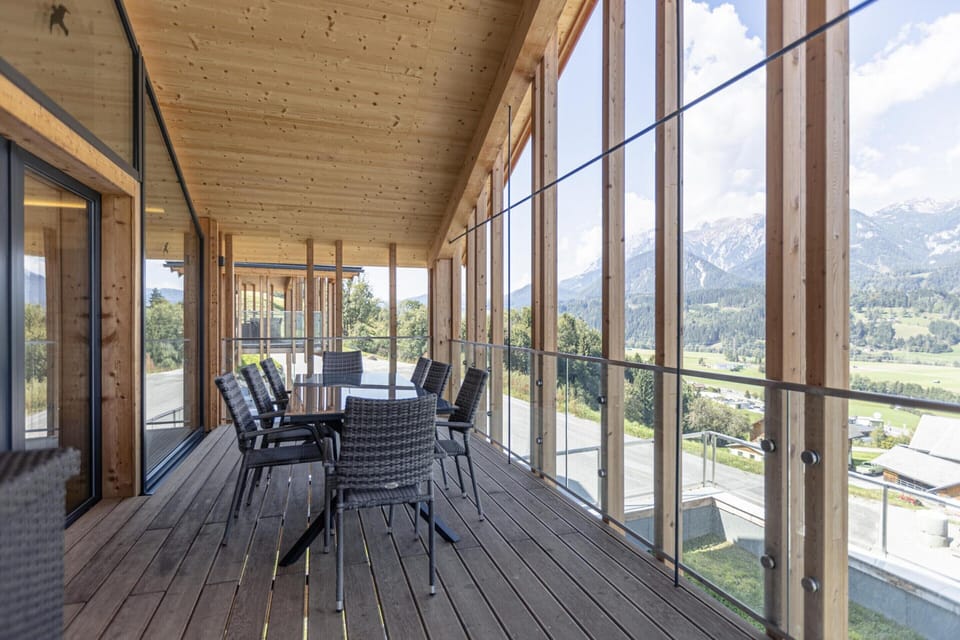 Chalet | Balcony