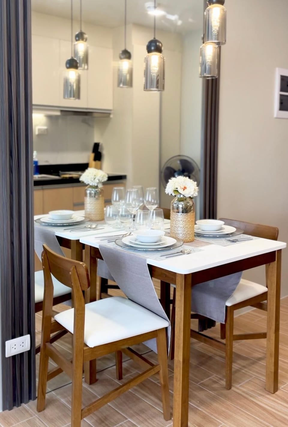 Shared Dormitory, 1 Bedroom, Accessible, Smoking | Dining room