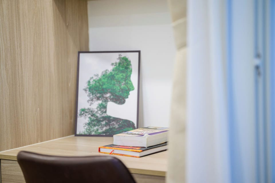 Deluxe Room, Balcony | Premium bedding, minibar, desk, laptop workspace