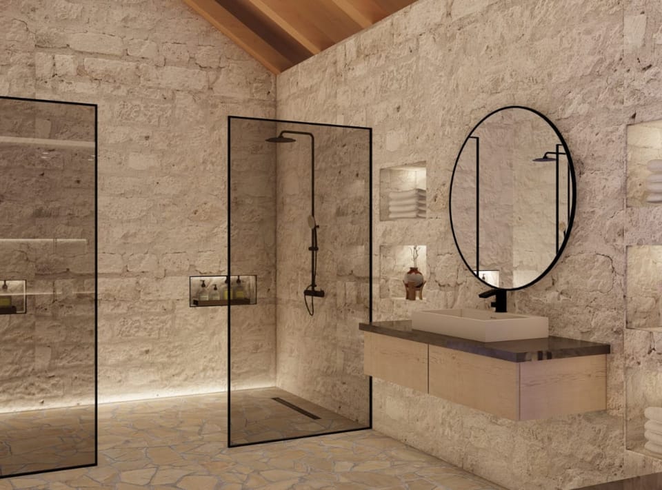 Villa (Five Bedroom Villa With Pool) | Bathroom | Shower, towels