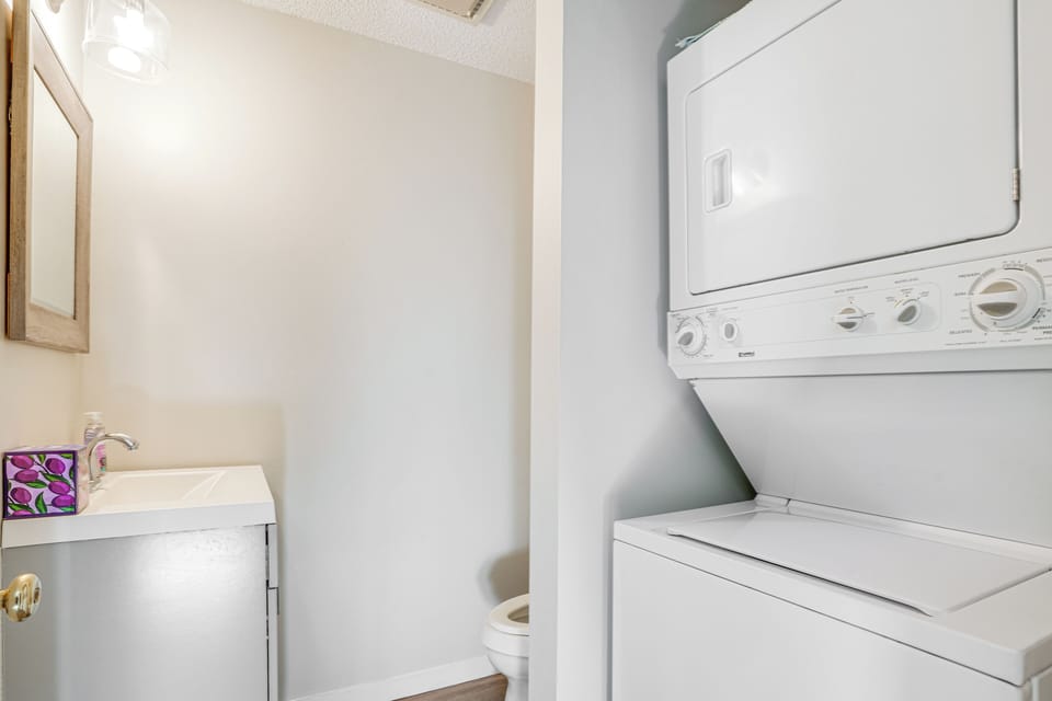 Modern Townhome at Wintergreen Resort Apartment in Shenandoah Valley