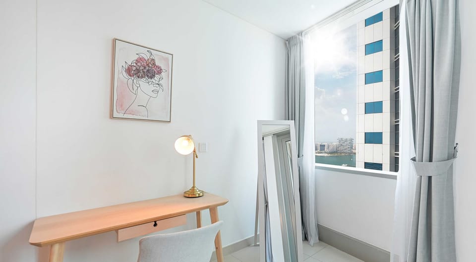 Deluxe Apartment, Sea View | 1 bedroom, blackout drapes, iron/ironing board, free WiFi