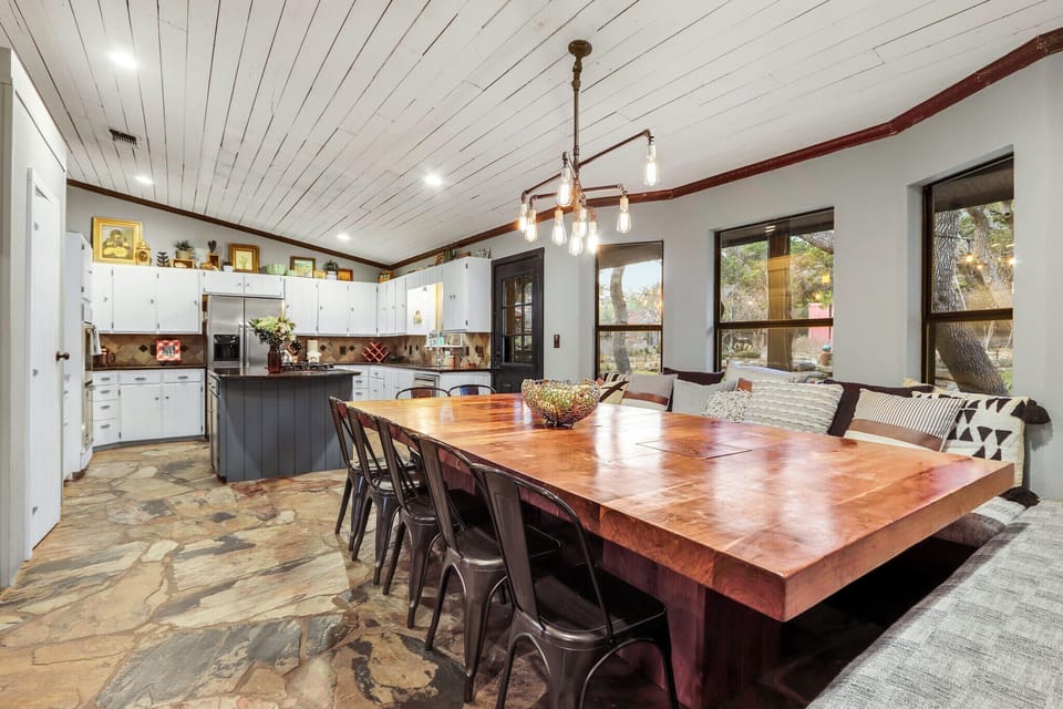 Open concept space for entertaining