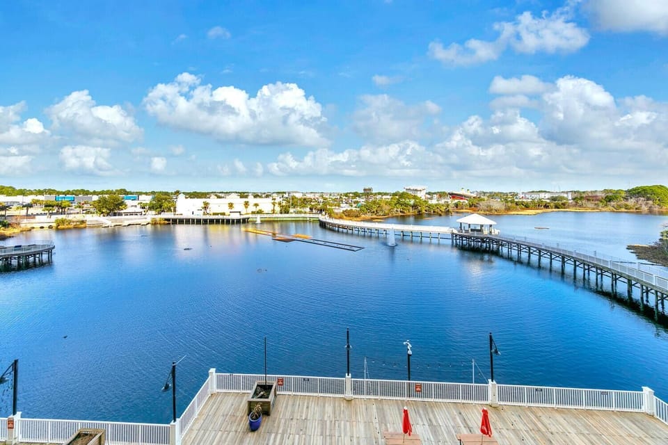 Condo, 1 King Bed with Sofa bed (Laketown Wharf 317) | Miscellaneous
