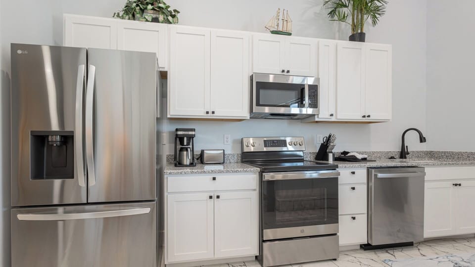 Kitchen #1