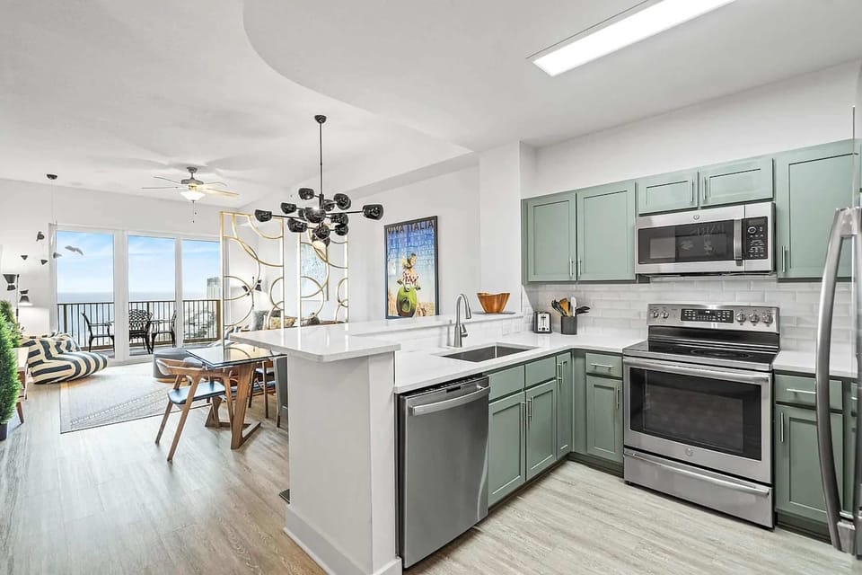 Condo, Multiple Beds, Balcony, Ocean View (Salt and Shore Escape) | Private kitchen | Fridge, microwave, oven, stovetop