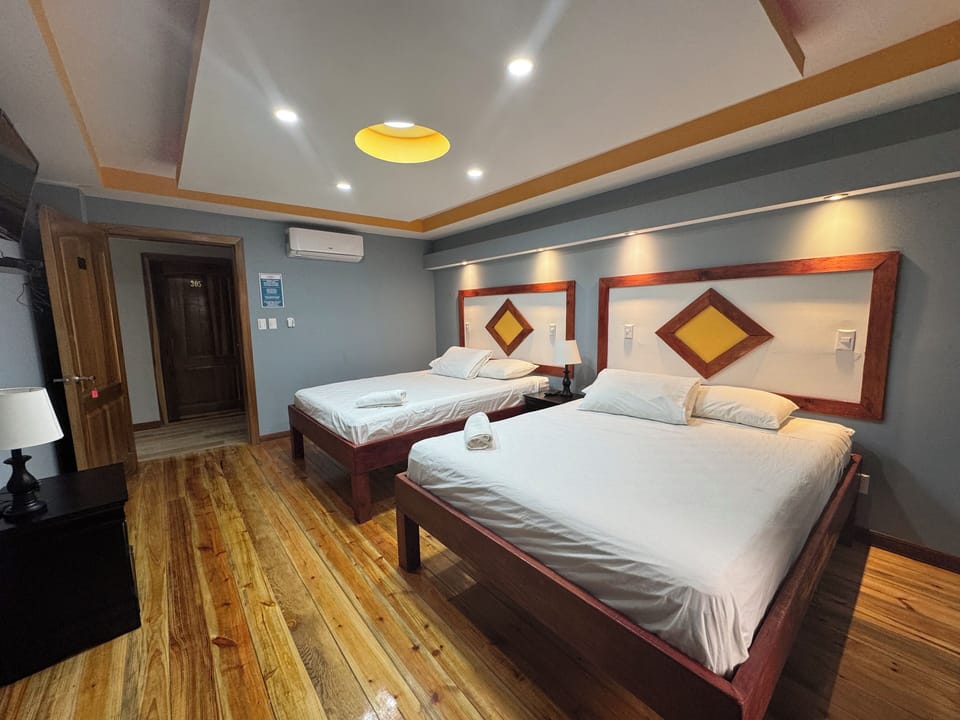 Basic Double Room, Balcony, Lake View | WiFi (free)