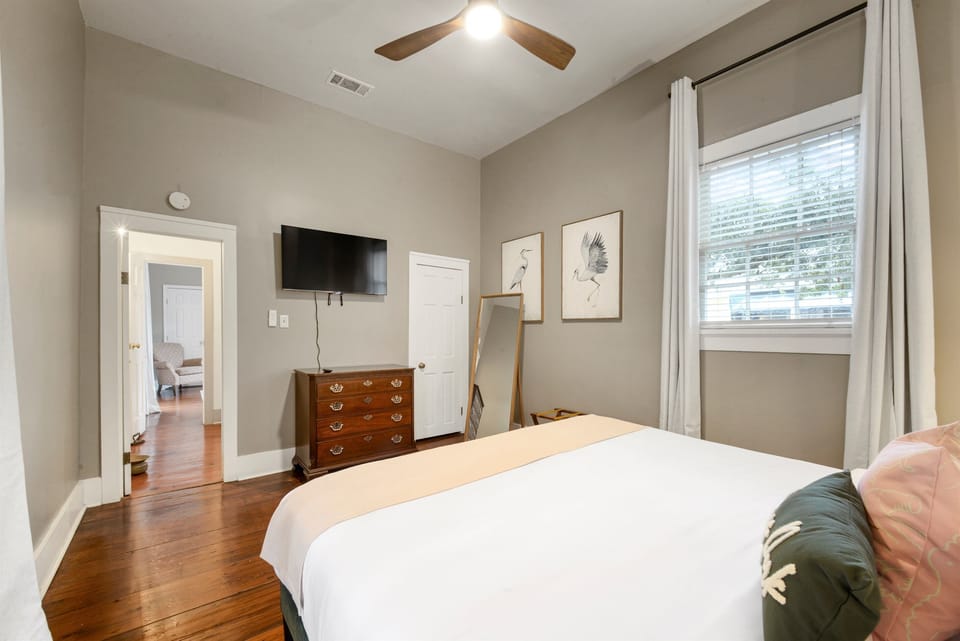 Kermit King Bedroom