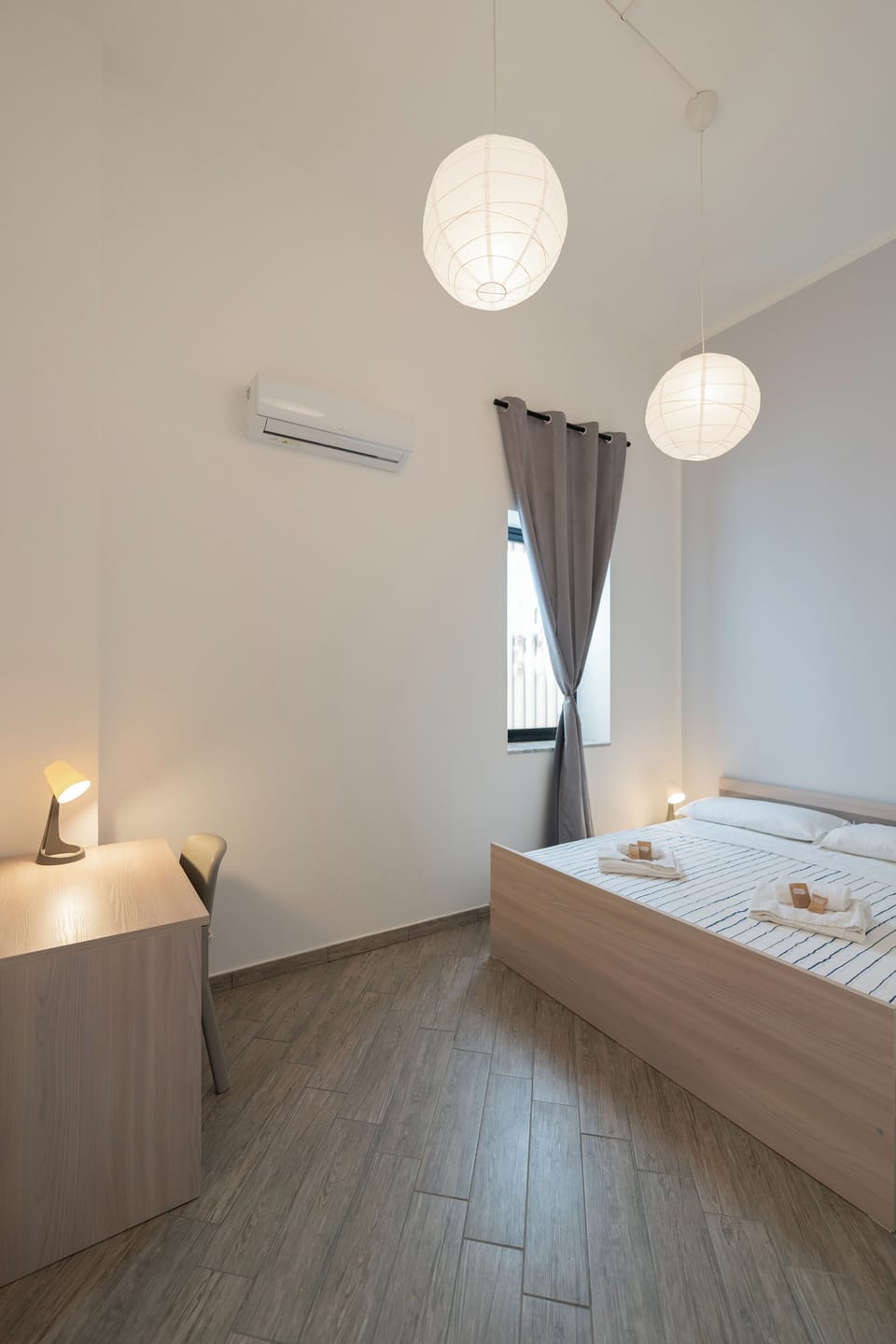 Deluxe Double Room | Desk, laptop workspace, free WiFi