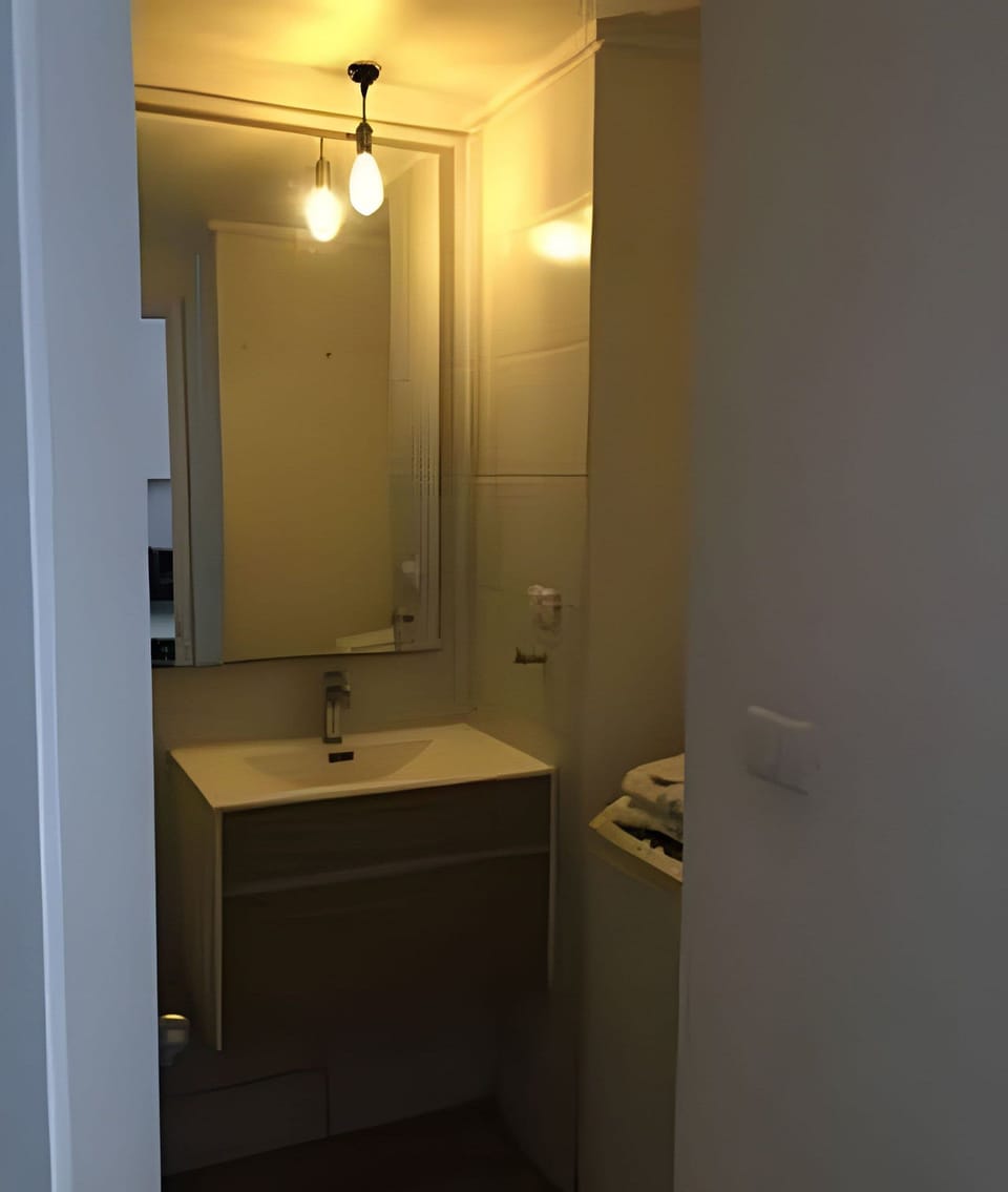 Apartment | Bathroom
