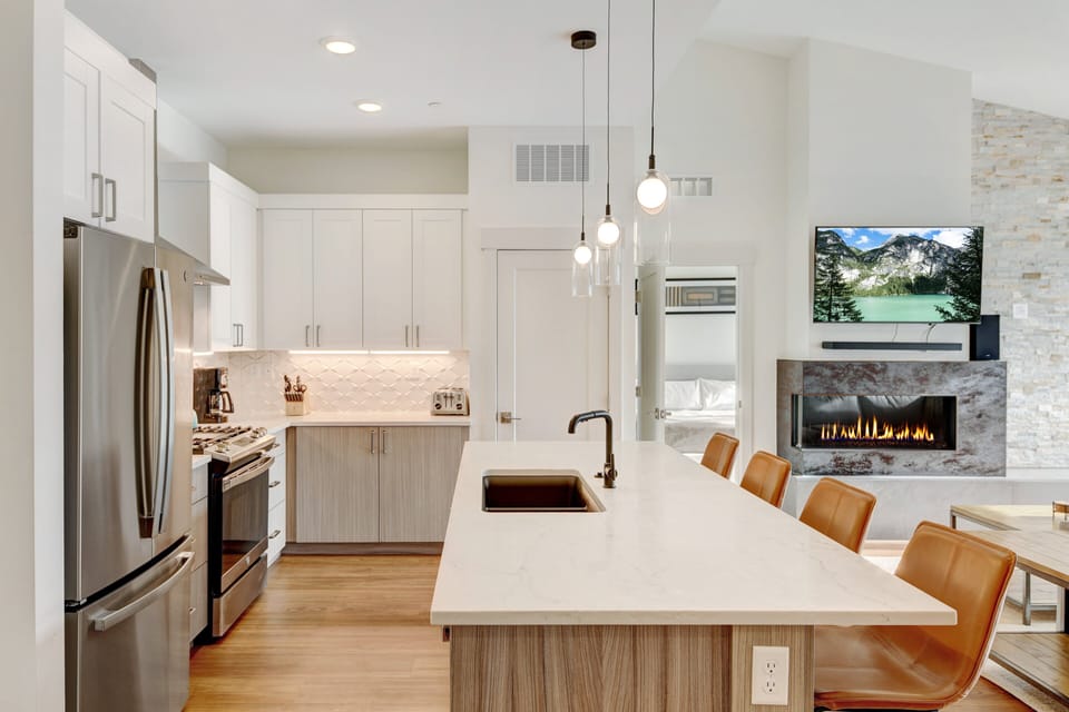 Fully Stocked Chef's Kitchen