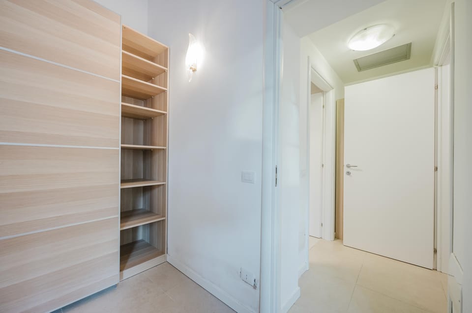 Comfort Condo | 2 bedrooms, Egyptian cotton sheets, premium bedding, down comforters