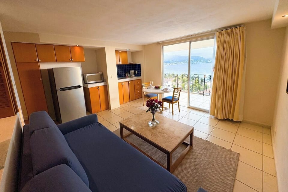 Condominio con Vista parcial al mar