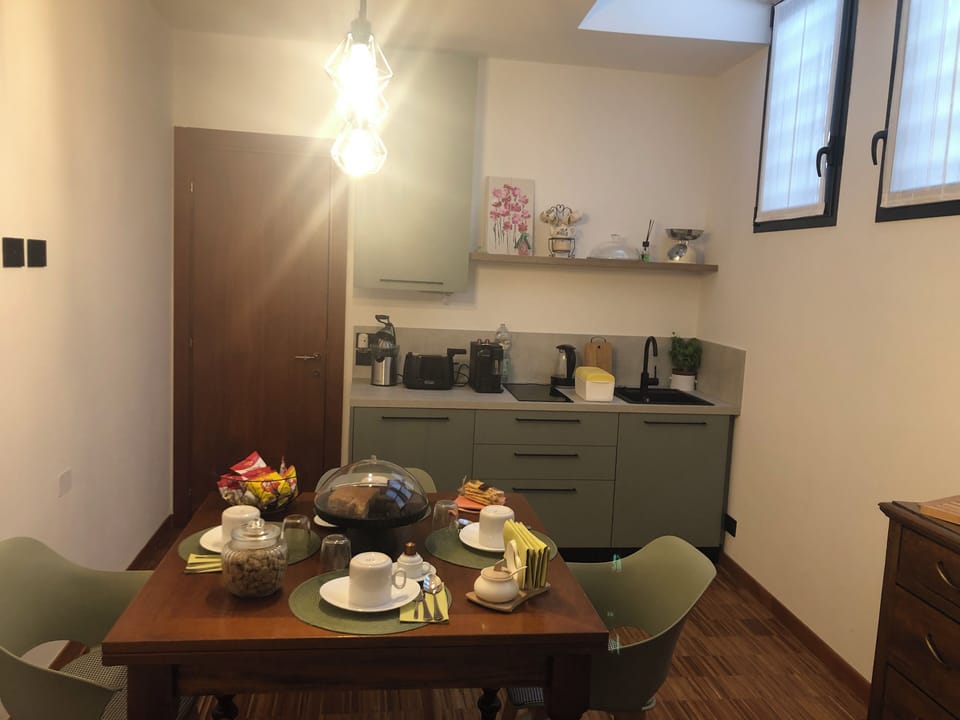 Apartment | Living area | TV