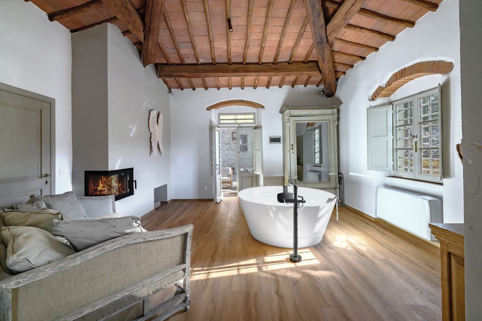 Villa | 15 bedrooms, minibar, desk, laptop workspace