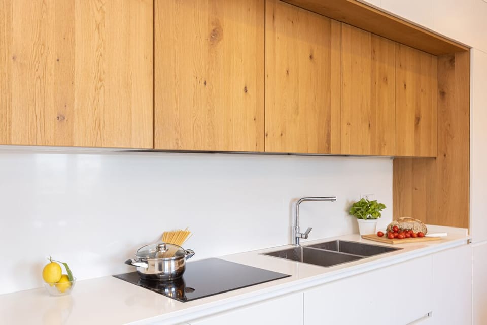 Apartment | Private kitchen | Fridge, oven, stovetop, dishwasher