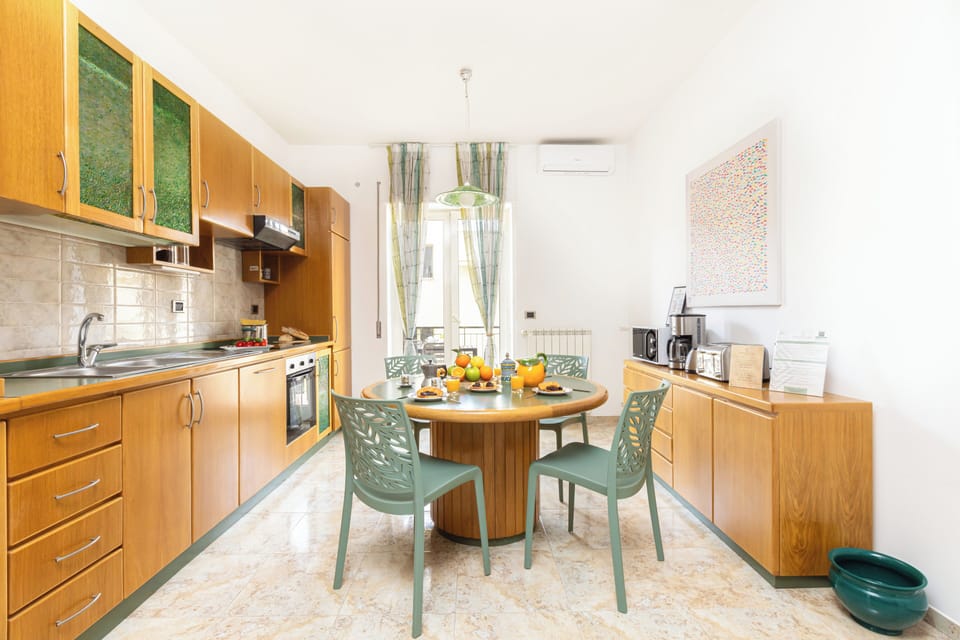 Apartment | Private kitchen | Fridge, oven, stovetop, dishwasher