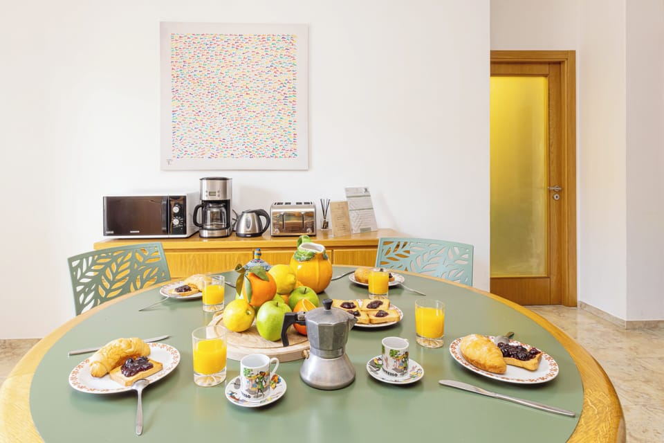 Apartment | In-room dining