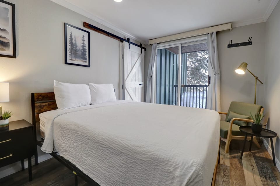 Condo, 1 Bedroom | 1 bedroom, free WiFi