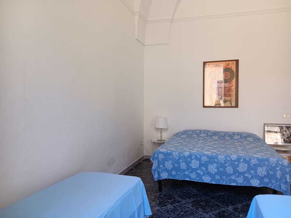 House | 1 bedroom
