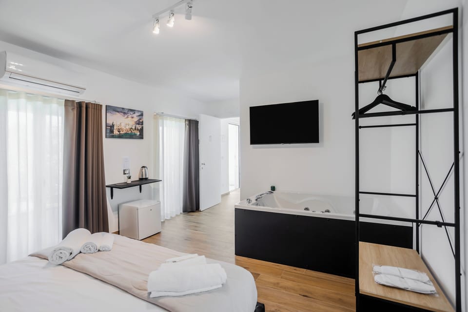 Suite Black Diamond | Soundproofing, free WiFi