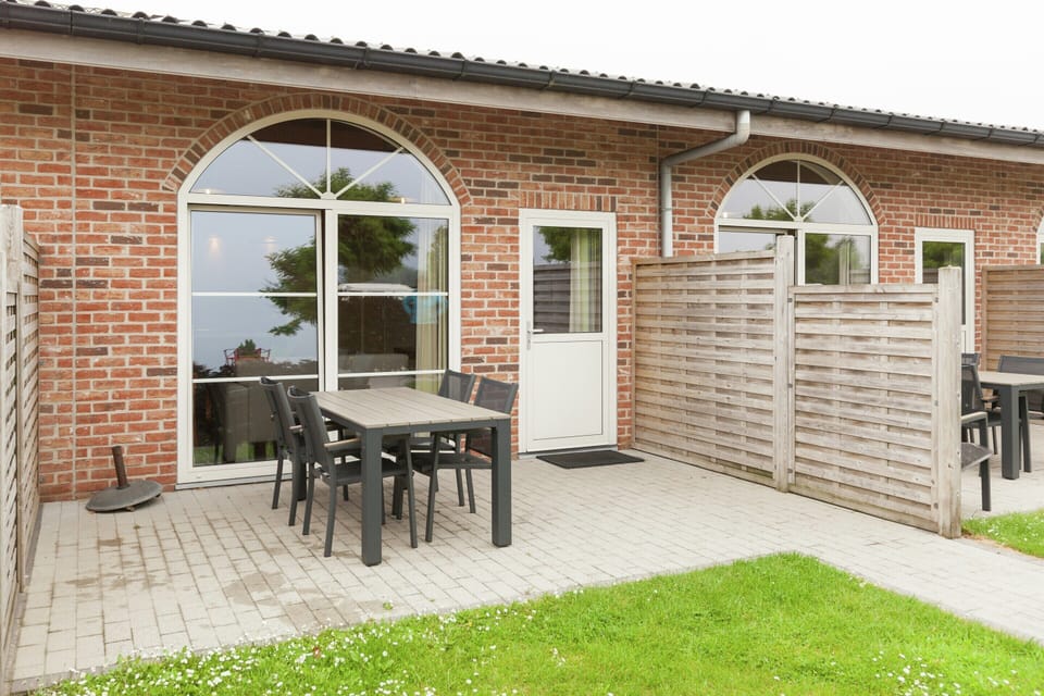 Apartment | Outdoor dining